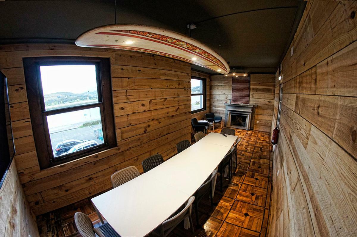 Carving Surf Hostel San Esteban de Pravia ภายนอก รูปภาพ